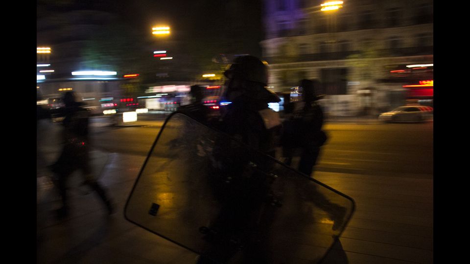 &nbsp;Scontri a Parigi(Afp)