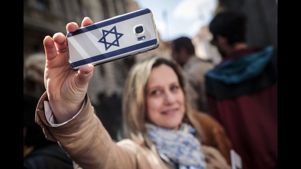 La Comunit&agrave; ebraica in via Balbo (Agf)&nbsp;