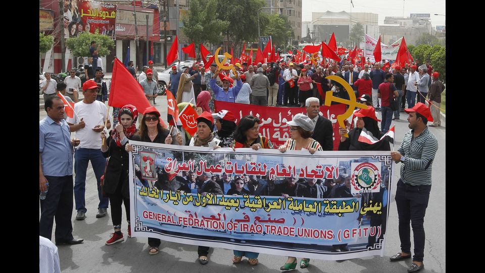 Iraq - I sostenitori iracheni del Partito comunista partecipano ad un raduno per celebrare la Giornata Internazionale dei Lavoratori a Baghdad (Afp)&nbsp;