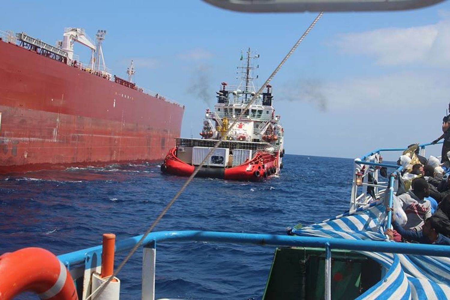 &nbsp;Migranti (Foto da Ong Jugend Rettet Fb)