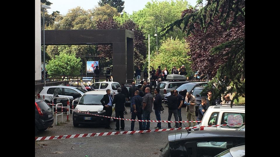 Esplosione a Roma, via Marmorata, Aventino - Piramide (foto di Sonia Montrella)&nbsp;