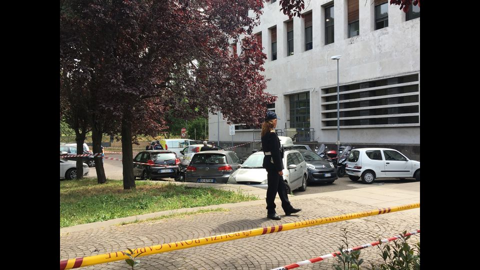 Esplosione a Roma, via Marmorata, Aventino - Piramide (foto di Sonia Montrella)&nbsp;