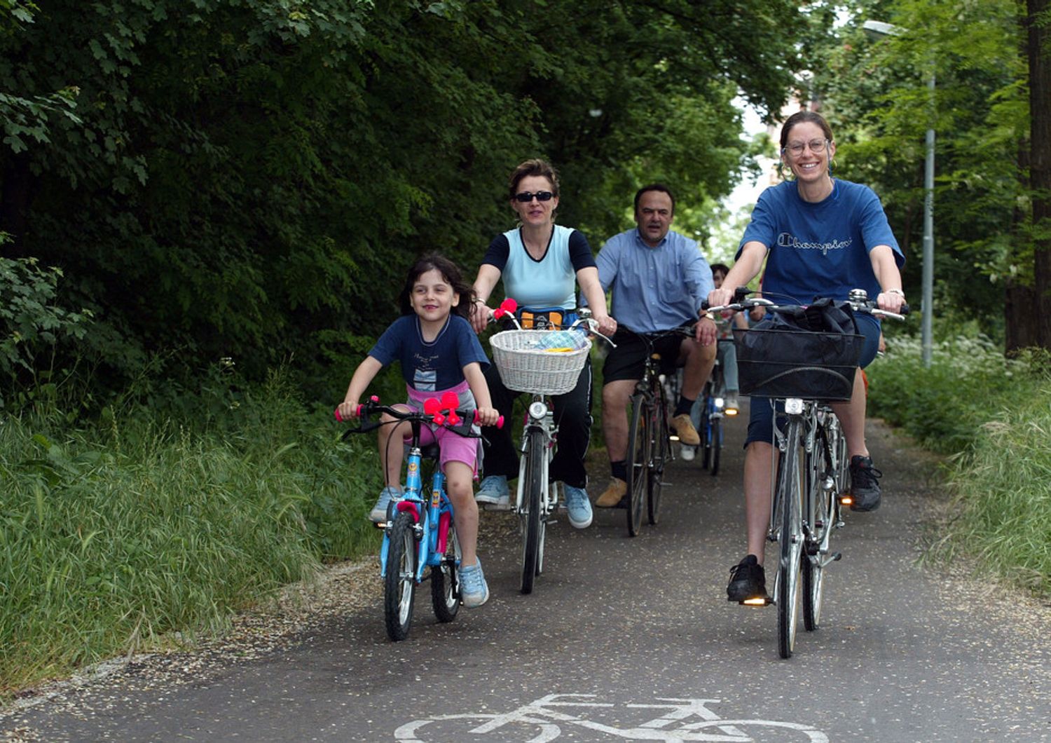 &nbsp;Pista ciclabile in campagna (Agf)