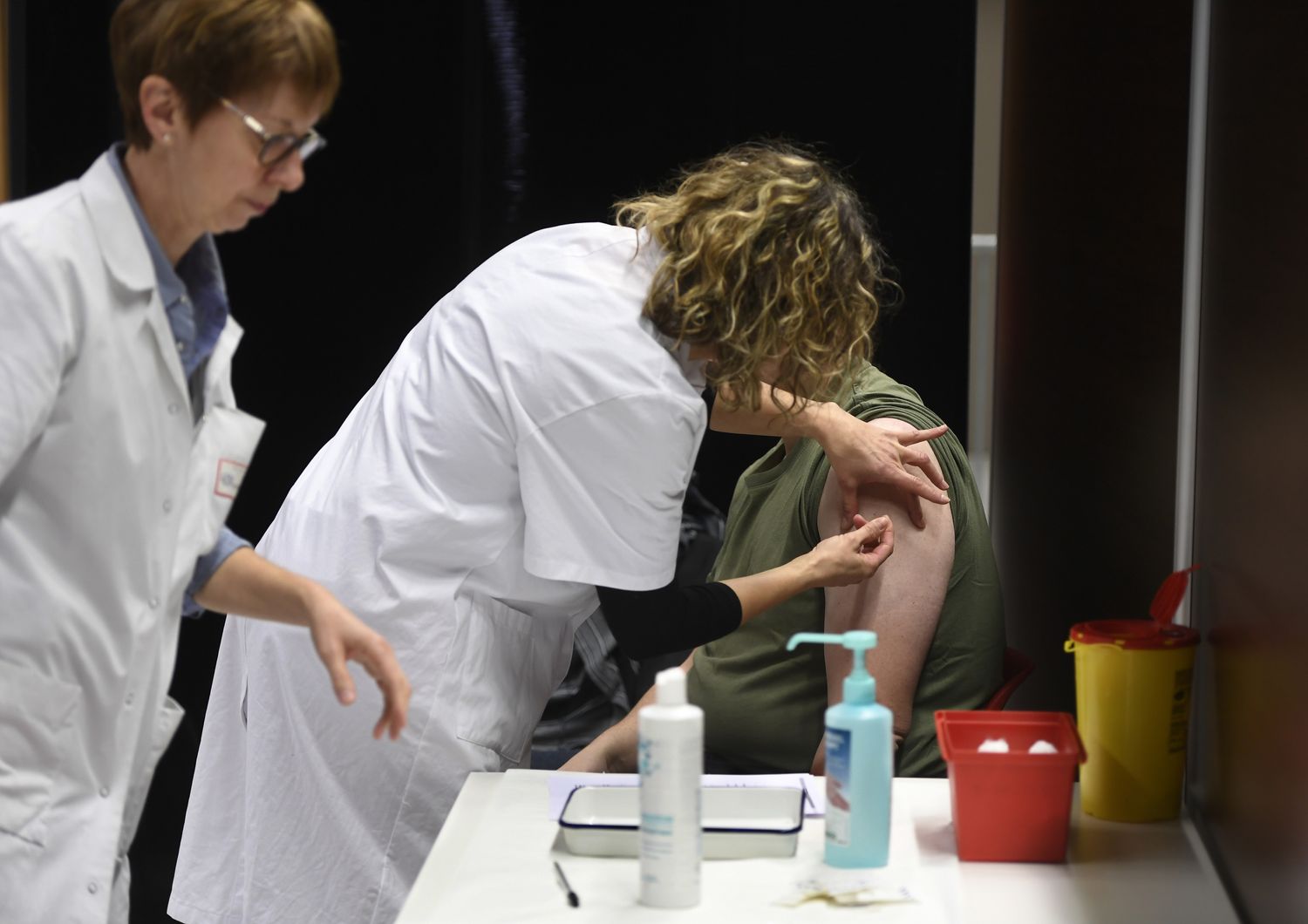 Vaccinazione - foto Afp