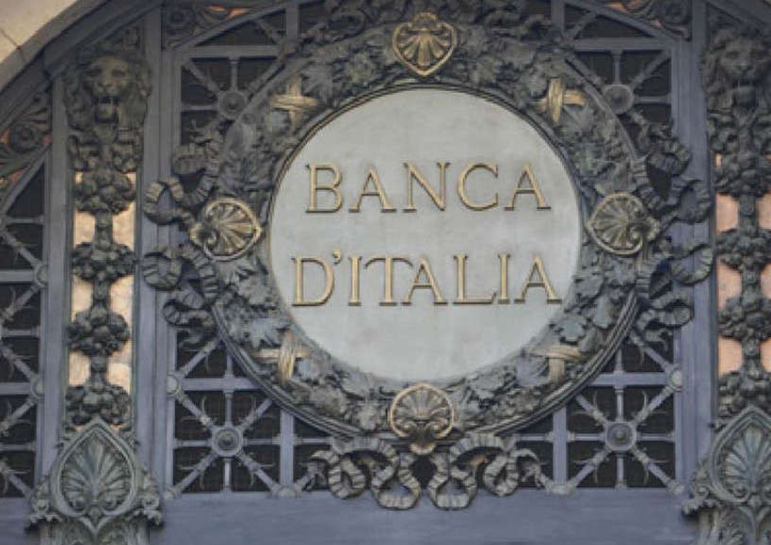 Debito pubblico: Bankitalia, aumenta a 2.157,5 miliardi. Entrate stabili