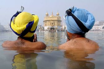 coltello indiano sikh (afp) &nbsp;