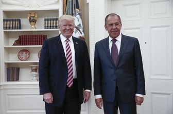 Trump e ministro degli Esteri russo, Sergei Lavrov (afp)&nbsp;