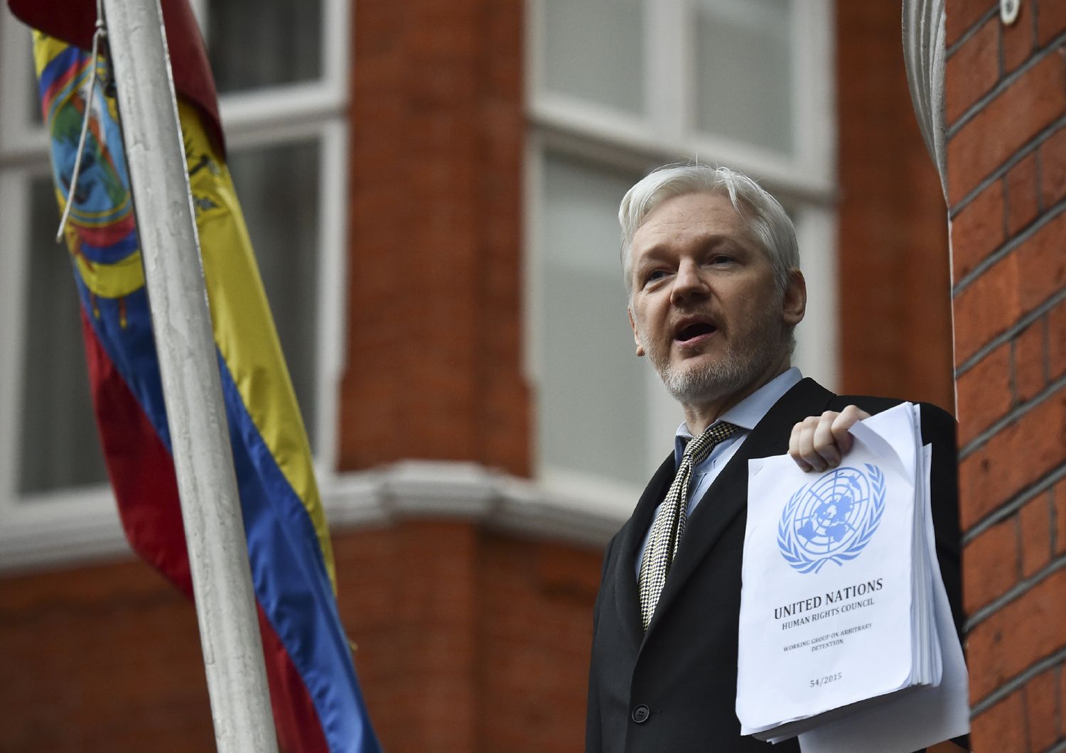 Julian Assange non ha stuprato nessuno. Ma rischia ancora il carcere