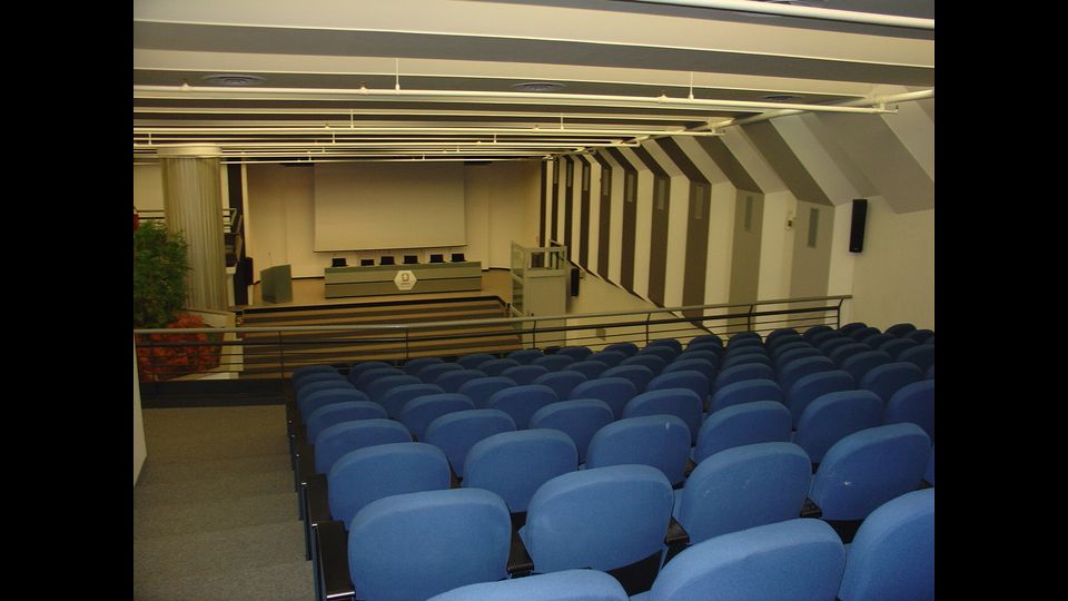 Lo stabile di Piazza Indipendenza (Federconsorzi)