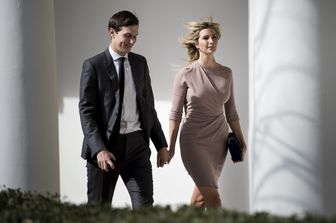 &nbsp;Ivanka Trump con il marito Jared Kushner (Afp)