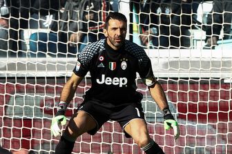 Gigi Buffon simbolo della Juventus invincibile e candidato al Pallone d'Oro (Afp)&nbsp;