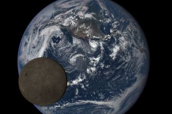 &nbsp;Luna Terra (Nasa)