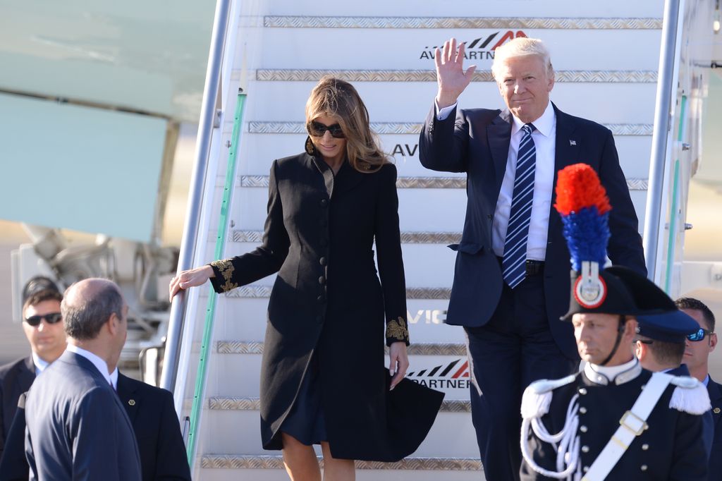 &nbsp;Donald e Melania Trump arrivano a Fiumicino (Afp)