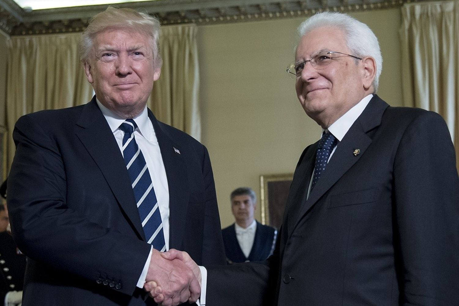 Il Presidente della Repubblica Sergio Mattarella con il Presidente degli Stati Uniti d’America, Donald J. Trump al Quirinale