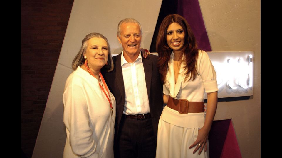 Milano Moda Donna - Sfilata Laura Biagiotti. Nella foto: Laura Biagiotti, Santo Versace e Lavinia Biagiotti (AGF) &nbsp;