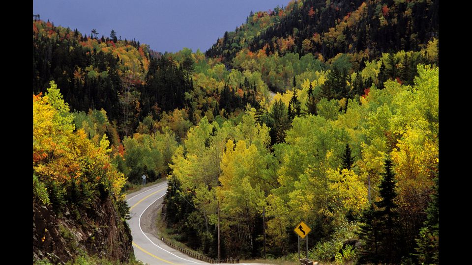 Sar&agrave; un lussuoso resort nella regione di Charlevoix, nel Quebec, a ospitare il prossimo vertice del G7 sotto presidenza canadese, nel 2018. Lo hanno riferito i media di Ottawa, anticipando l'annuncio che dovrebbe essere dato a Taormina dal premier, Justin Trudeau.La regione di Charlevoix in Quebec (Afp)