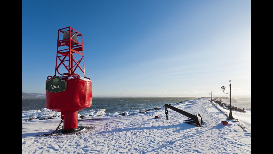 Il nome significa la &quot;baia brutta&quot; ma in realt&agrave; il paesaggio &egrave; fiabesco, modellato dalle maree del fiume Saint Laurent.La regione di Charlevoix in Quebec (Afp)