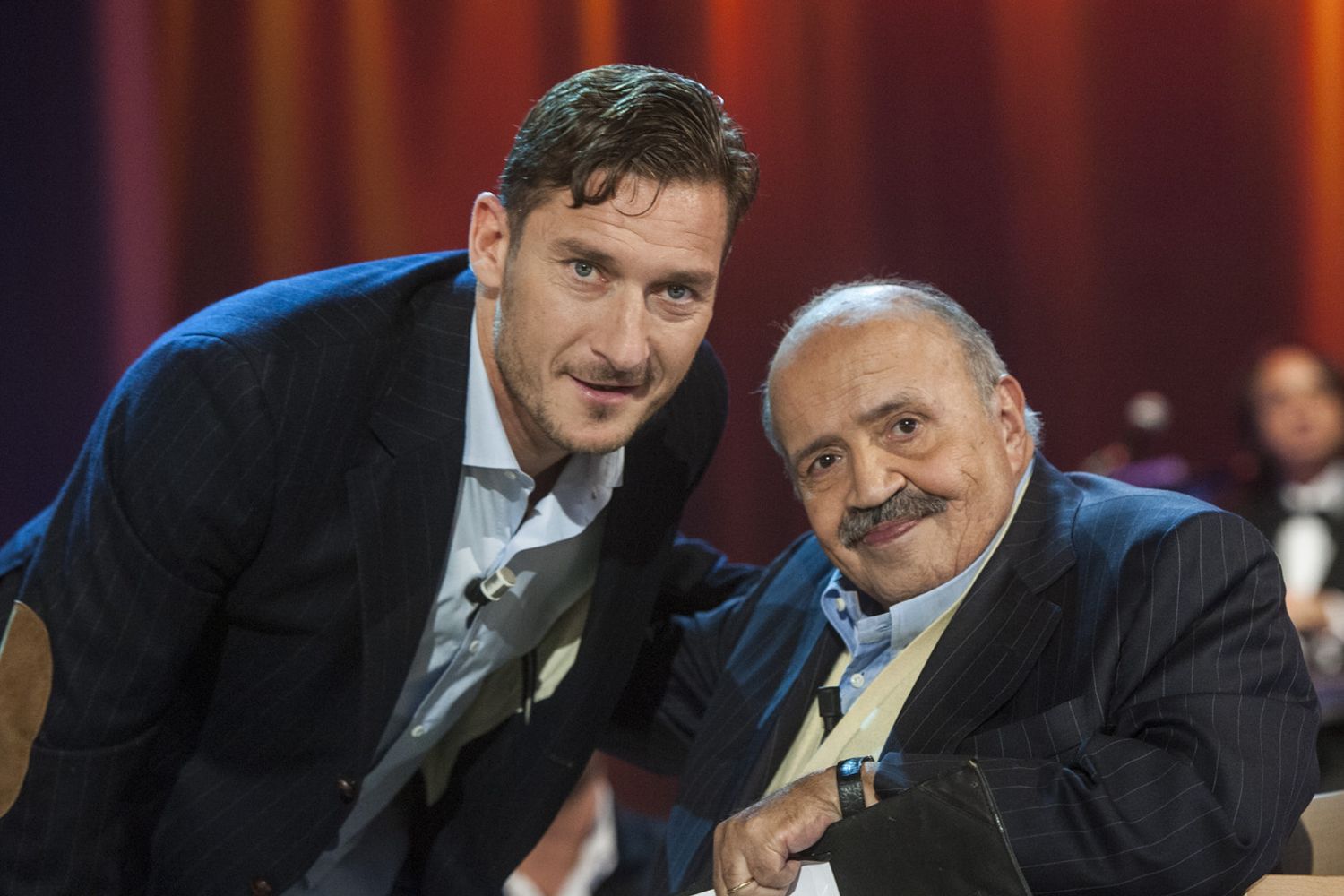 Francesco Totti e Maurizio Costanzo alla trasmissione "Maurizio Costanzo Show" (AGF)