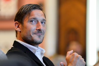 &nbsp;Francesco Totti al Coni dove ha ricevuto il diploma Honoris causa (Afp)