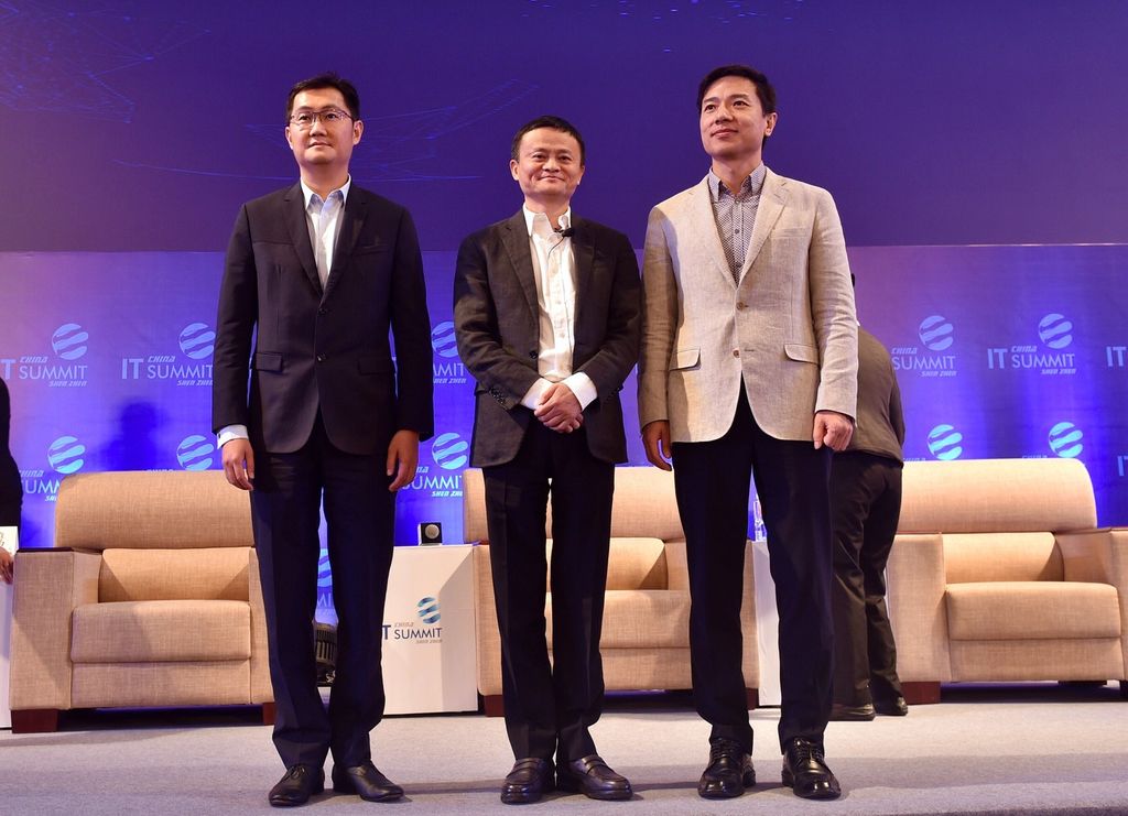 &nbsp;Pony Ma (1st L), Jack Ma (C) and Robin Li (1st R), the heads of Internet giants Tencent, Alibaba and Baidu