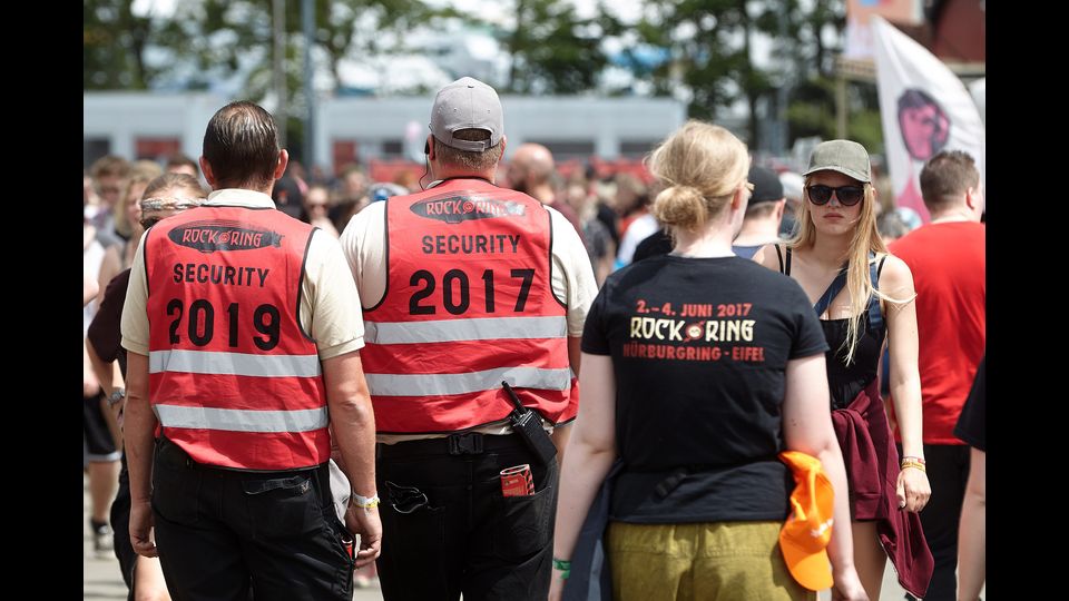 Servizio di sicurezza al Rock am Ring in Germania (AFP)&nbsp;