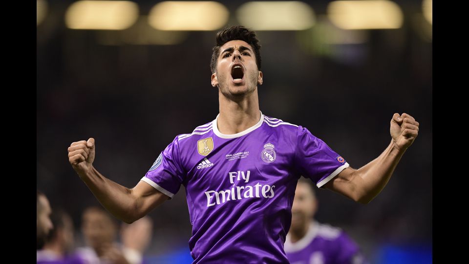 L'esultanza di Marco Asensio dopo aver segnato il quarto gol del Real Madrid all'89' (Afp)&nbsp;
