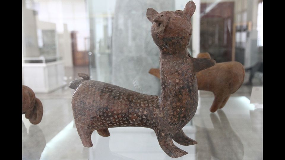 I monili di MarlikRitrovati nell&rsquo;omonima Tepe, a sud del Mar Caspio, risalgono all&rsquo;anno 1000 a.C. e richiamano l&rsquo;attenzione di qualsiasi visitatore per via del loro particolare stile curvilineo.&nbsp;