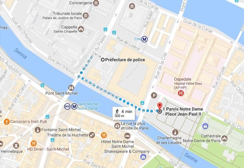 La distanza dal luogo dell'assalto al quartier generale della polizia