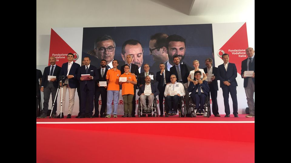 &nbsp;Fondazione Vodafone lancia Progetto Oso per atleti con disabilit&agrave;, trai presenti anche Bebe Vido e Alex Zanardi