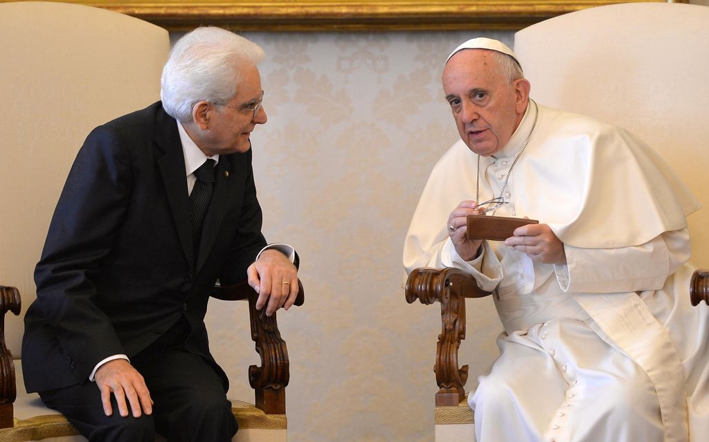 &nbsp;Papa Francesco e Sergio Mattarella (Afp)