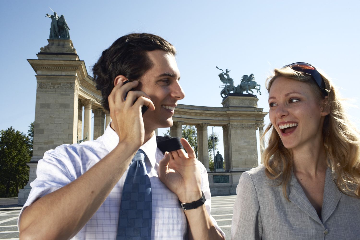 Roaming, telefonate estere (Afp)