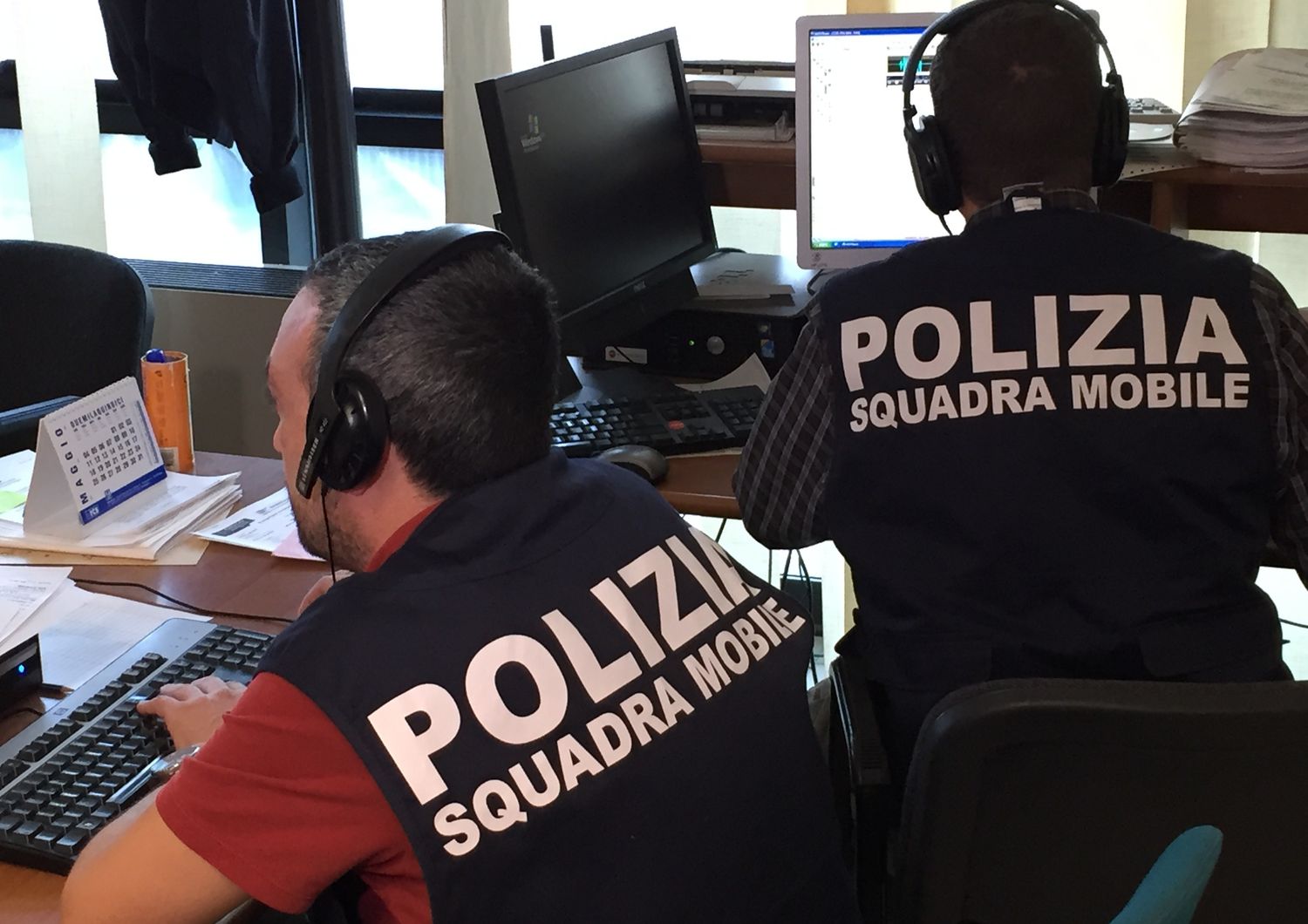 polizia, squadra, mobile&nbsp;