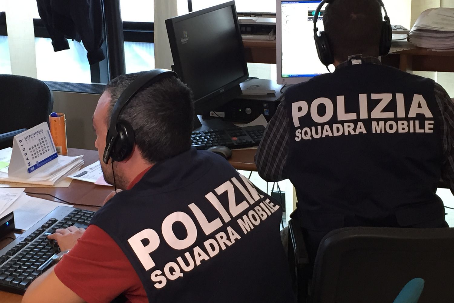 polizia, squadra, mobile&nbsp;