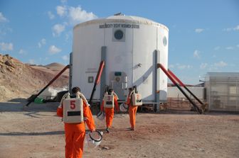 Un gruppo di designer di Ikea ha passato tre giorni nella Mars Desert Research Station nello Utah, completamente isolati, per &ldquo;avere un assaggio di quello che gli astronauti provano per tre anni&rdquo;