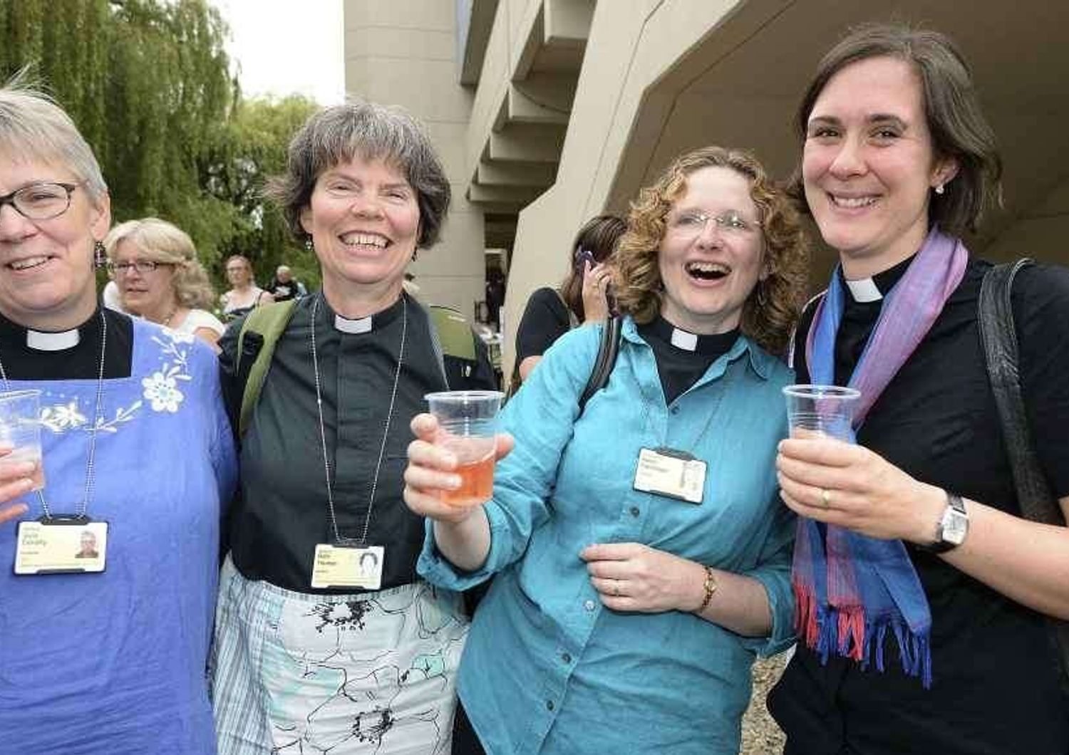 Anglican Church to vote again on women bishops
