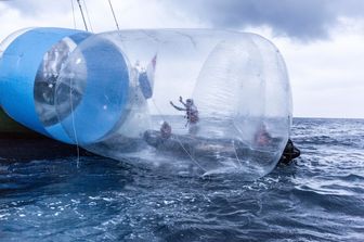 Rainbow Warrior di Greenpeace