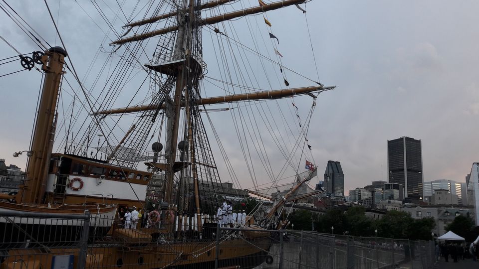 La Vespucci alla rada nel porto di Montreal per festeggiare i 150 del Canada.Nicola Graziani - Agi