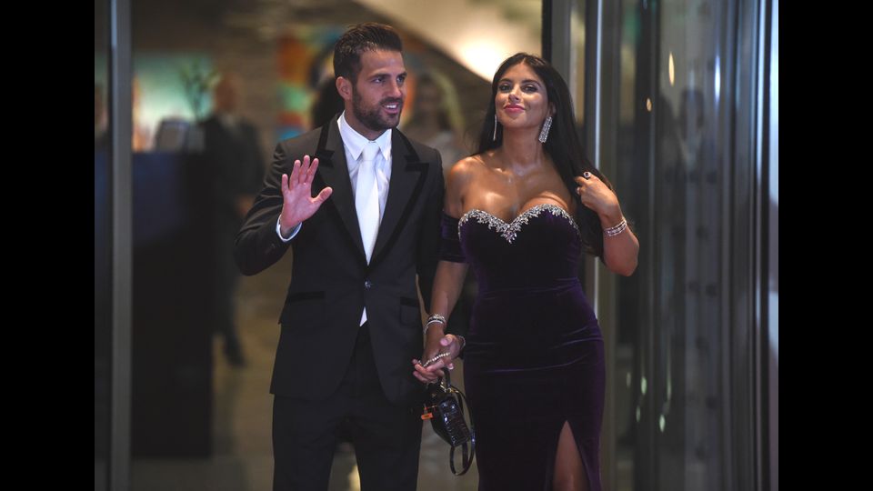 GLI INVITATI. Il calciatore del Chelsea Cesc Fabregas e sua moglie (AFP)&nbsp;