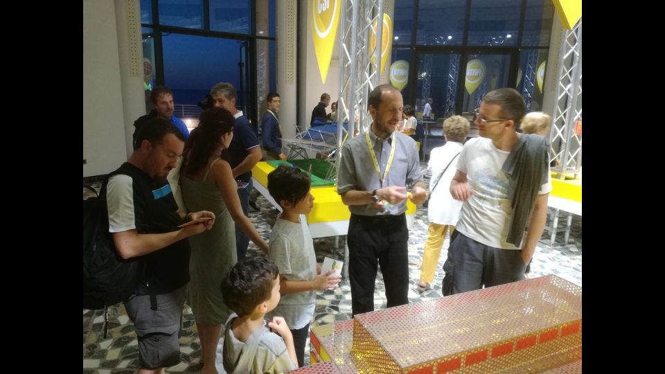 I conduttori Massimo Cirri e Sara Zambotti, Filippo Solibello e Claudia De Lillo hanno interagito insieme al loro staff con ascoltatori e pubblico presente all&rsquo;evento su temi legati a informazione, attualit&agrave; e battaglie civili con la consueta graffiante ironia.&nbsp;