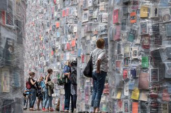 Il Partenone dei libri di Marta Minujin&nbsp;