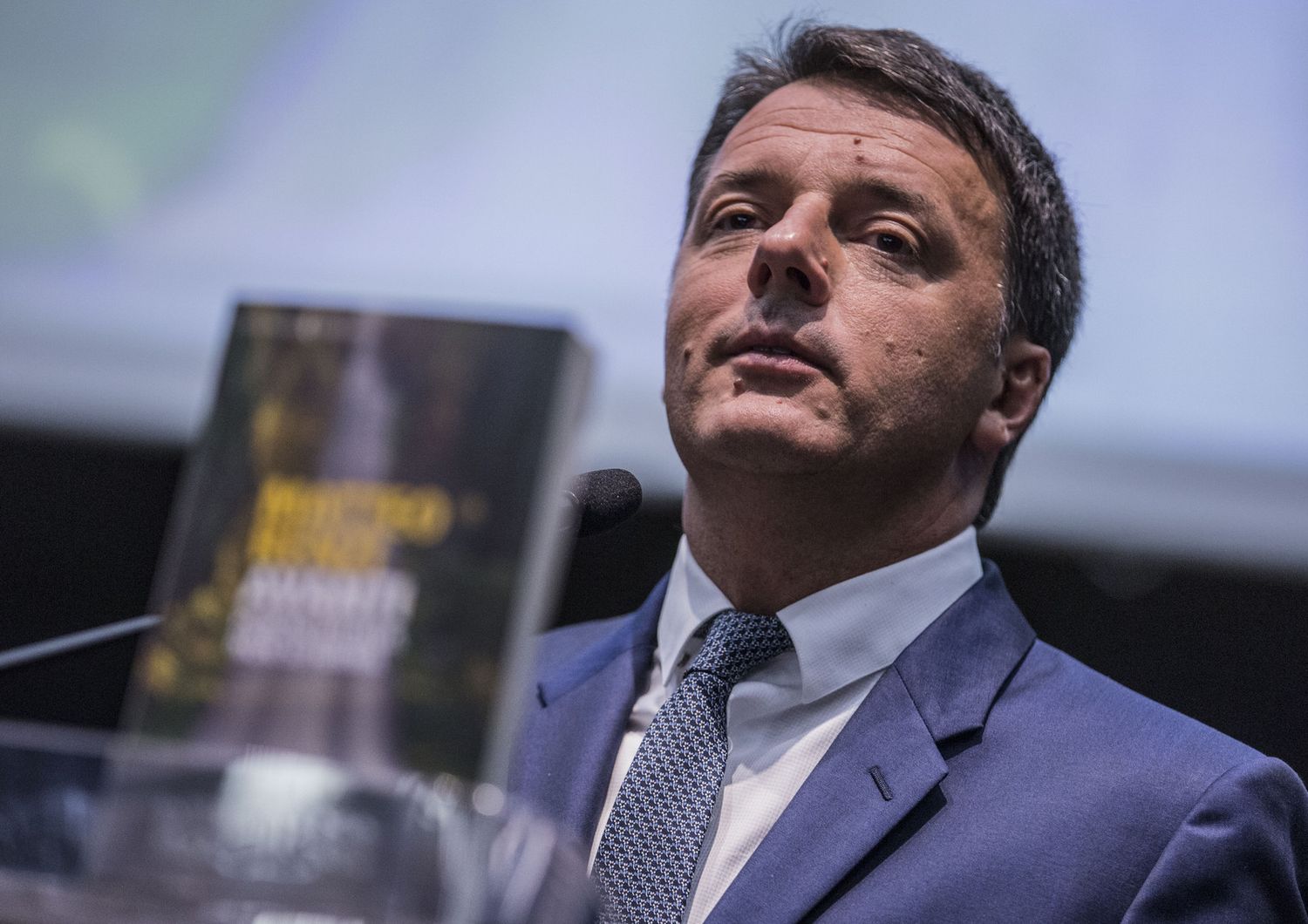 Matteo Renzi presenta il suo libro Avanti, perch&eacute; l'Italia non si ferma (Agf)&nbsp;