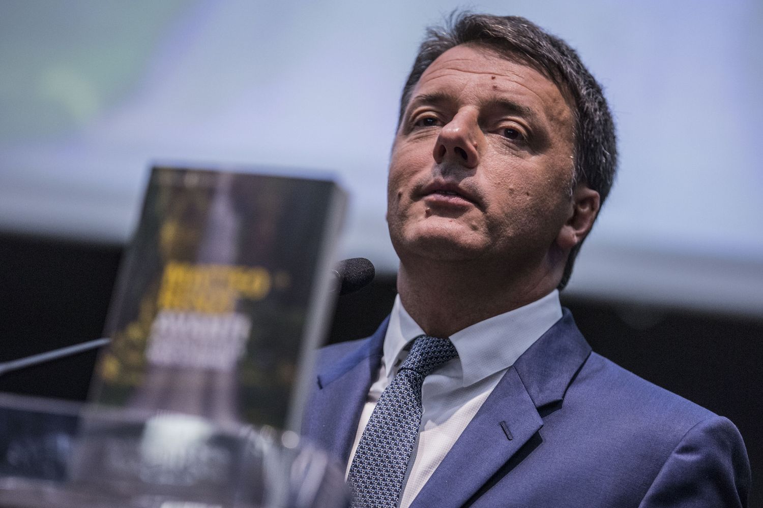 Matteo Renzi presenta il suo libro Avanti, perch&eacute; l'Italia non si ferma (Agf)&nbsp;