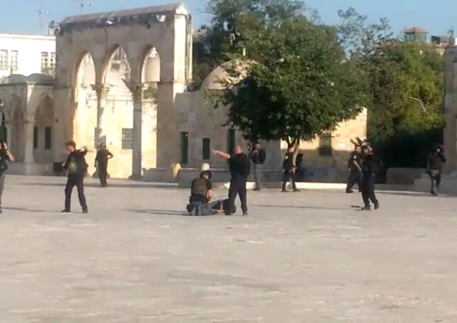 &nbsp;attacco gerusalemme 14 luglio 2017 porta leone