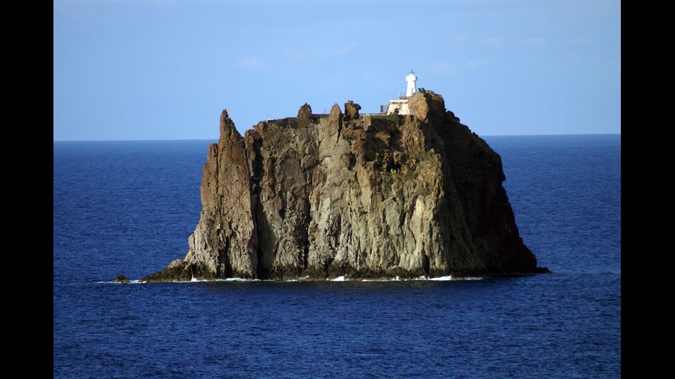 Sicilia, Faro di Strombolicchio - Isole Eolie&nbsp;