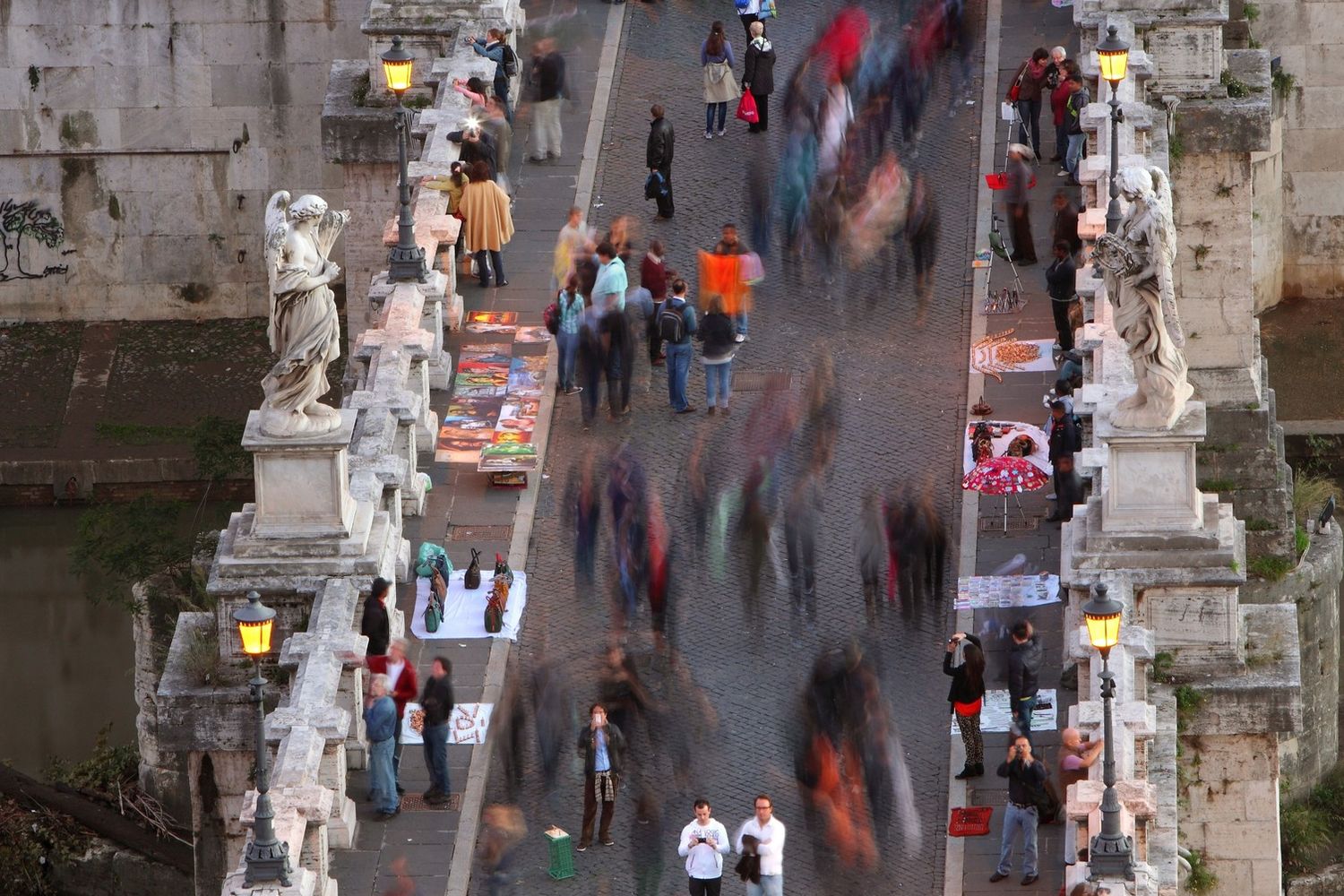 &nbsp;Roma, gente ponte