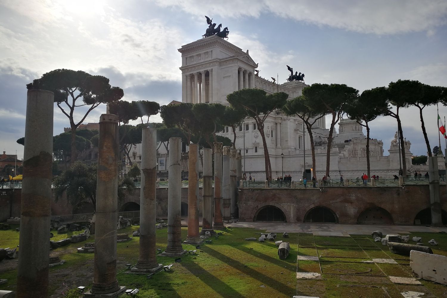 Roma: il Vittoriano visto dai Fori