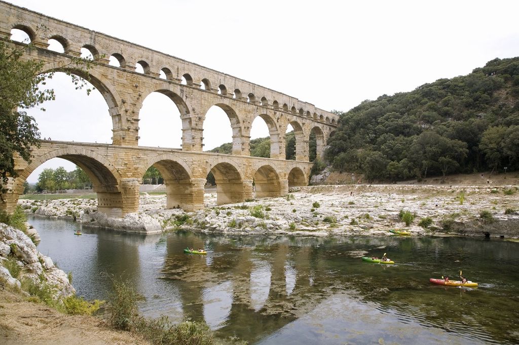 &nbsp;Acquedotto romano