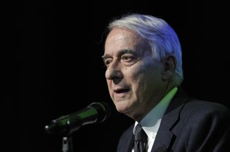 Pisapia fa saltare l&#39;incontro con Speranza. A sinistra si litiga gi&agrave;