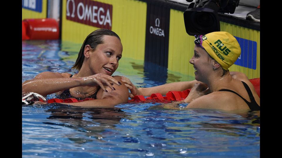 &nbsp;Mondiali nuoto: Federica Pellegrini Oro nei 200 SL con l'australiana Emma McKeon, argento (Afp)