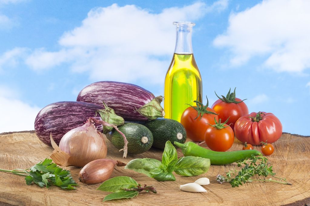 &nbsp;Gli ingredienti della dieta mediterranea